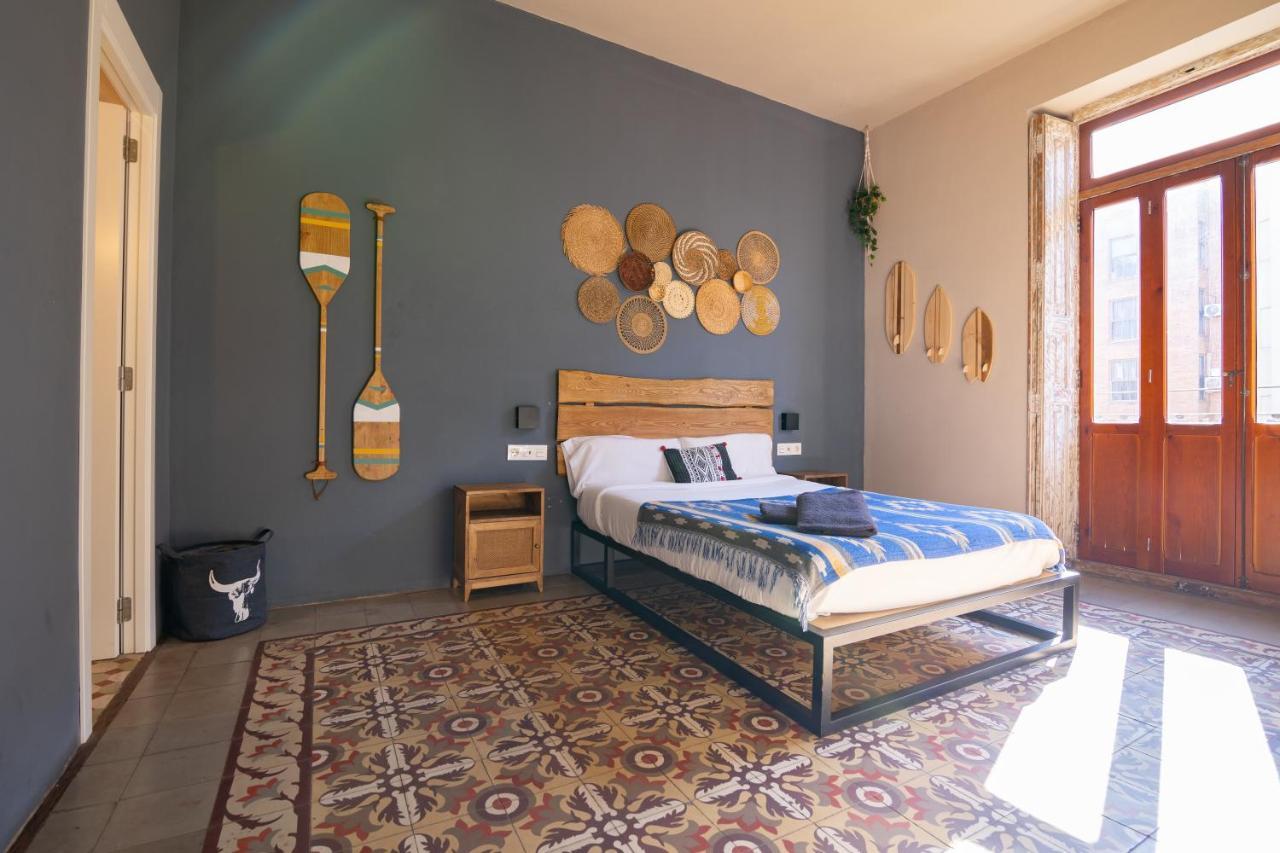 Bird House Bed & Breakfast Valencia Exterior photo